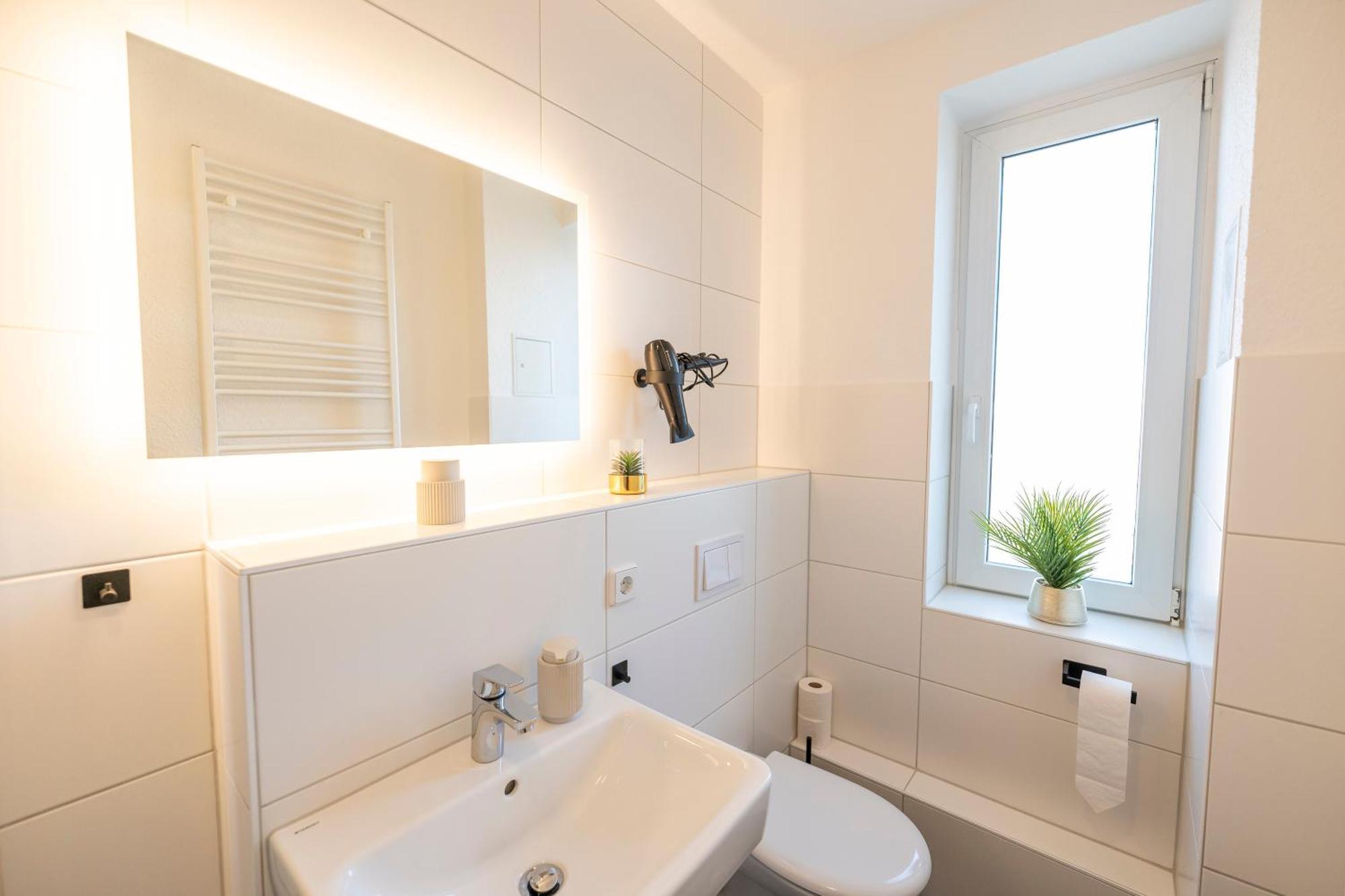 Rr - Central Apartment 80Qm - Balcony - Washer Magdeburg Exterior foto